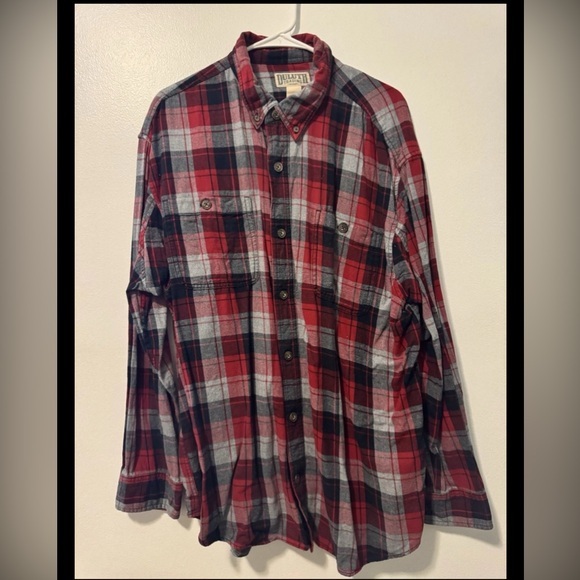 Duluth Trading Co Red and Black Casual Button Down Shirt - Picture 1 of 3